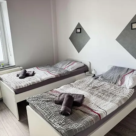 Spacious In 아파트 에슈바일러