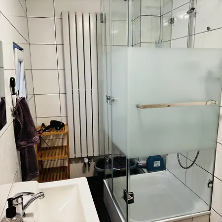 아파트 Spacious In 에슈바일러